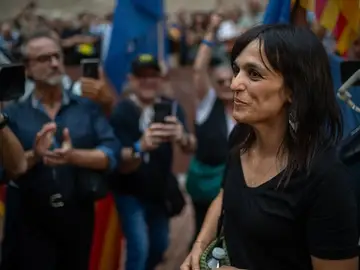 El PSC acepta la renuncia de sus ediles en Ripoll (Girona) tras facilitar las cuentas de Orriols El PSC acepta la renuncia de sus ediles en Ripoll (Girona) tras facilitar las cuentas de Orriols