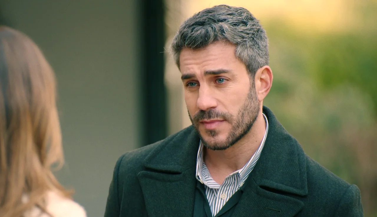 Begoña, rota por dentro, acepta la relación de Andrés con Valentina