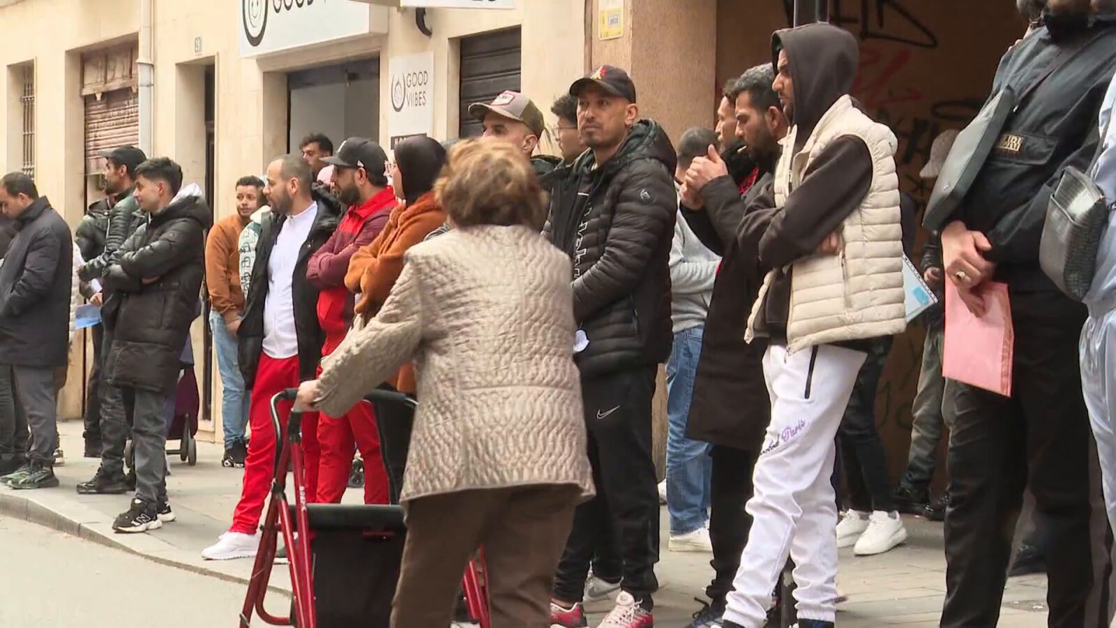 Medio millón de migrantes conseguirán permisos de residencia y trabajo