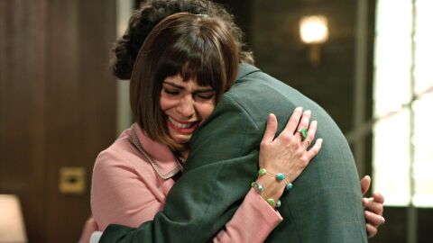 Nieves, al l&iacute;mite, llama a Marisol y le reprocha que haya destrozado a su familia: &ldquo;&iquest;Qu&eacute; clase de mujer hace una cosa as&iacute;?&rdquo;