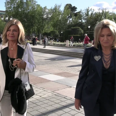 Cari y Miriam Lapique