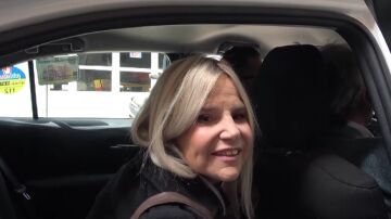 Eugenia Mart&iacute;nez de Irujo ante las c&aacute;maras 