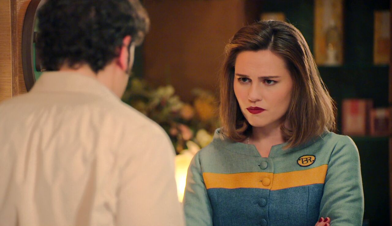 Salva se disculpa con Claudia