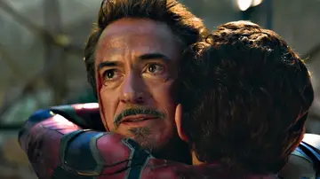 Robert Downey Jr. y Tom Holland en Vengadores: Infinity War Robert Downey Jr. y Tom Holland en Vengadores: Infinity War