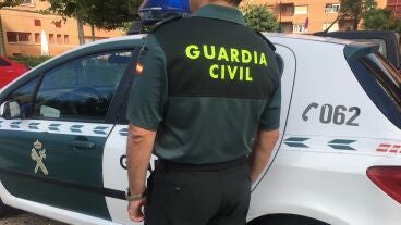 Imagen de archivo de un veh&iacute;culo de la Guardia Civil
