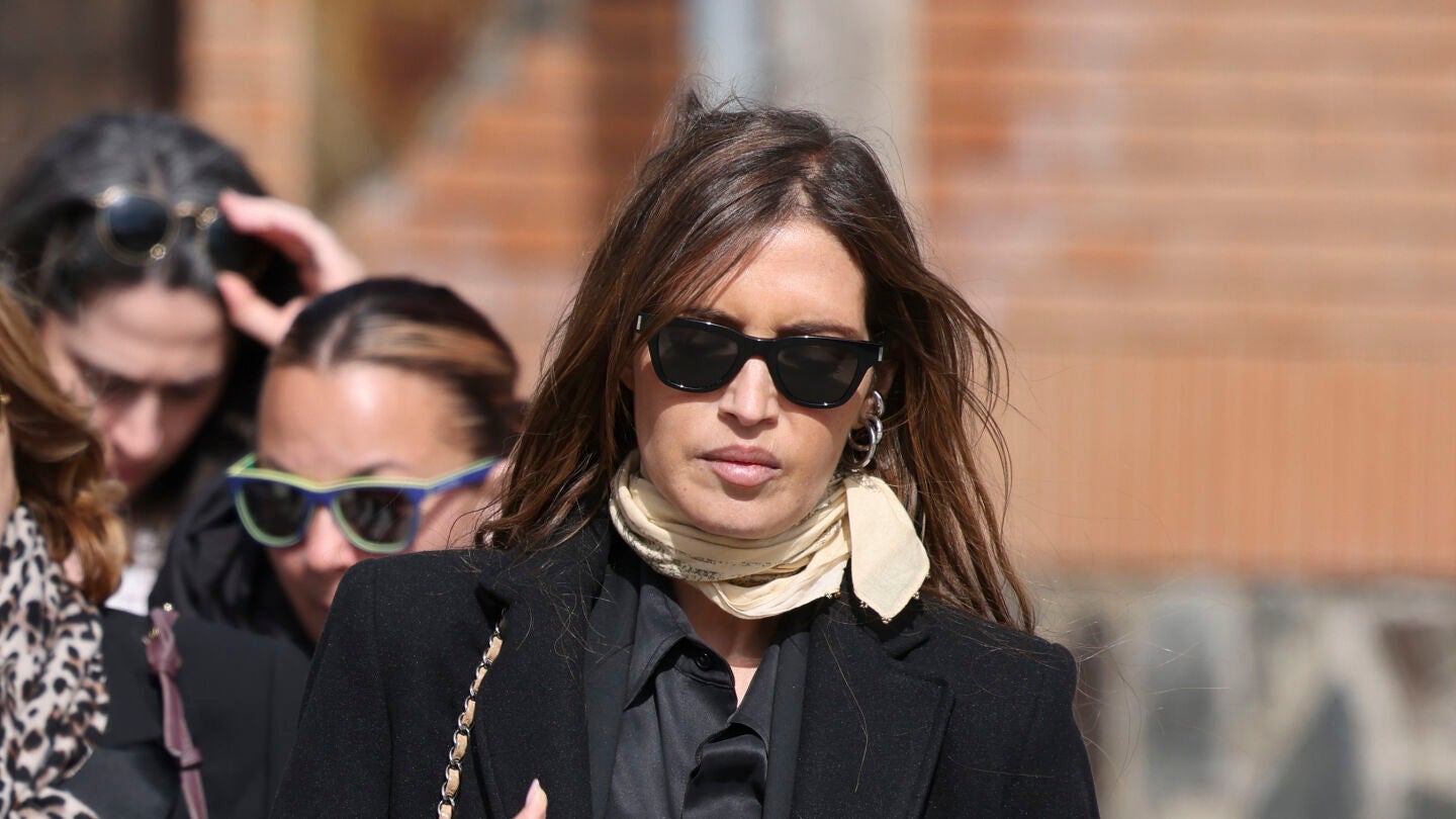 Sara Carbonero en el funeral de su madre