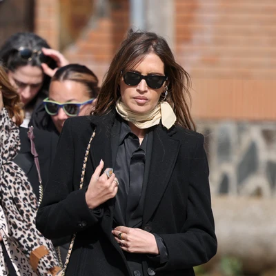 Sara Carbonero en el funeral de su madre
