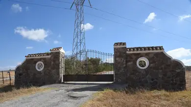 Cantora, el sueño de Paquirri: de un hogar feliz al centro de la guerra más mediática de la familia Pantoja Cantora, el sueño de Paquirri: de un hogar feliz al centro de la guerra más mediática de la familia Pantoja