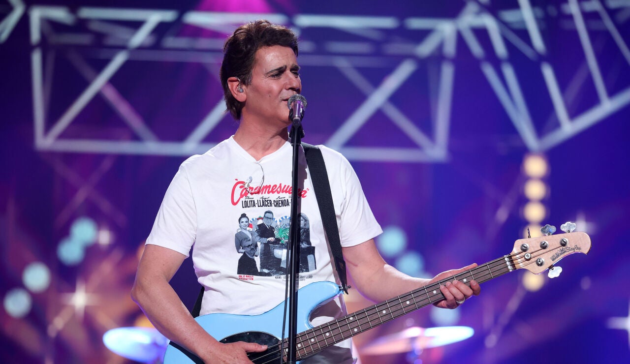 Jesul&iacute;n de Ubrique pone ritmo ochentero al plat&oacute; con &lsquo;Devu&eacute;lveme a mi chica&rsquo; de Hombres G 