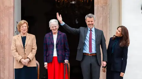 Ana María de Grecia, Margaret de Dinamarca, Federico X y Mary de Dinamarca, de izquierda a derecha Ana María de Grecia, Margaret de Dinamarca, Federico X y Mary de Dinamarca, de izquierda a derecha