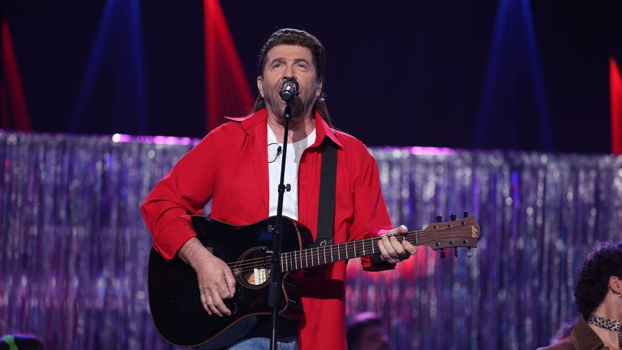 Pepe Navarro se estrena en Tu cara me suena con ‘Achy breaky heart’ de Billy Ray Cyrus Pepe Navarro se estrena en Tu cara me suena con ‘Achy breaky heart’ de Billy Ray Cyrus