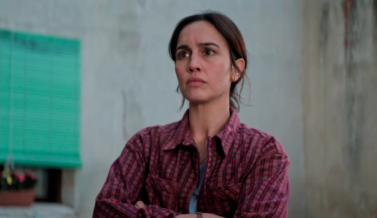 Toscano descubre lo qué se esconde bajo las tierras de María: “Hay cobre”