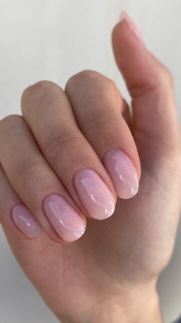 Manicura nude