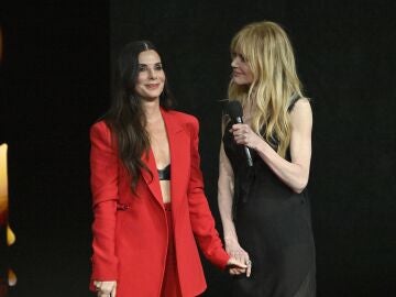 Sandra Bullock y Nicole Kidman en la CinemaCon presentando Pr&aacute;cticamente Magia 2
