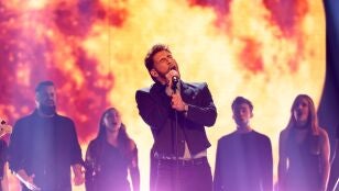 &iexcl;M&aacute;gico! J Kbello brilla como Alex Warren y su &lsquo;Ordinary&rsquo; 