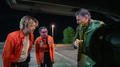 Joe Keery, Georgina Campbell y Liam Neeson en Turno de noche Joe Keery, Georgina Campbell y Liam Neeson en Turno de noche