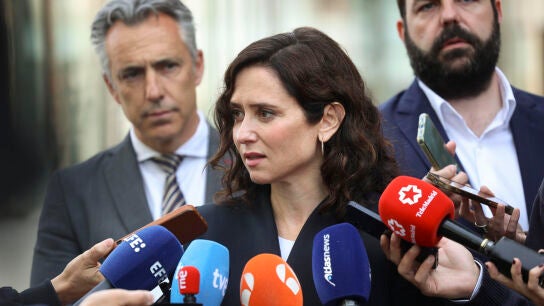 Ayuso ante los medios