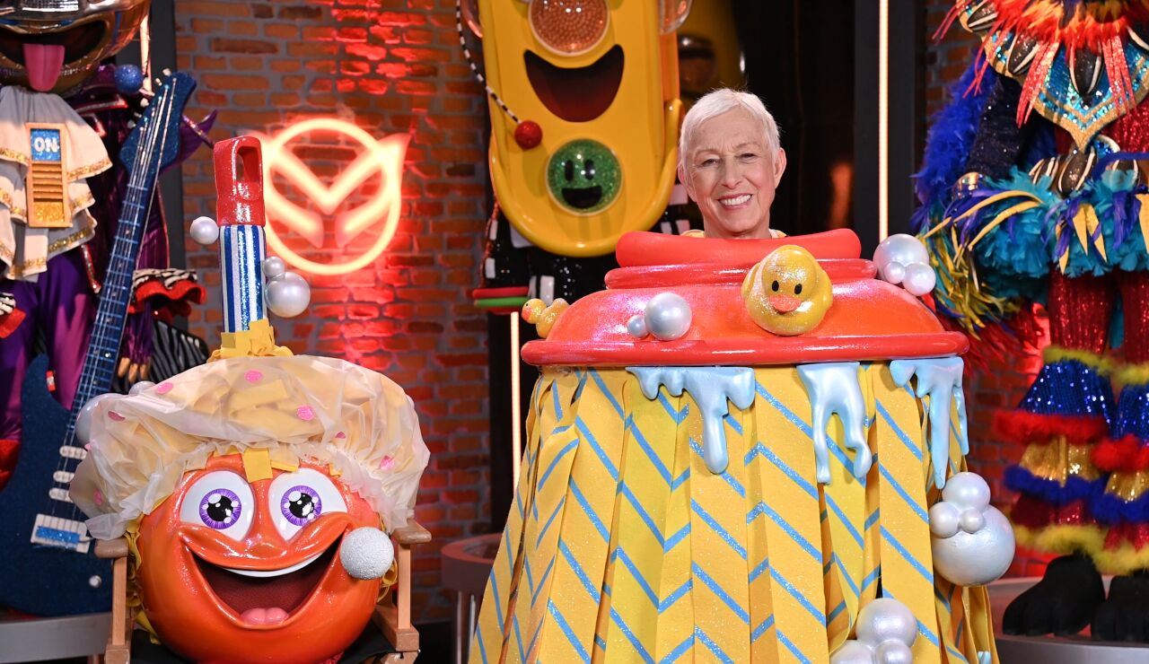 Martina Navratilova, encantada con los ojos de Fregona en Mask Singer: "Te echar&eacute; de menos"