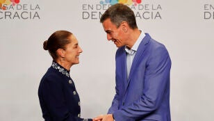 S&aacute;nchez reclama pasar a la acci&oacute;n en la defensa de la democracia