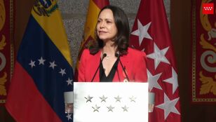 Isabel D&iacute;az Ayuso entrega a Mar&iacute;a Corina Machado la Medalla de Oro de la regi&oacute;n