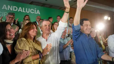 Feijóo y Moreno piden la mayoría para conseguir una Andalucía estable: Feijóo y Moreno piden la mayoría para conseguir una Andalucía estable: