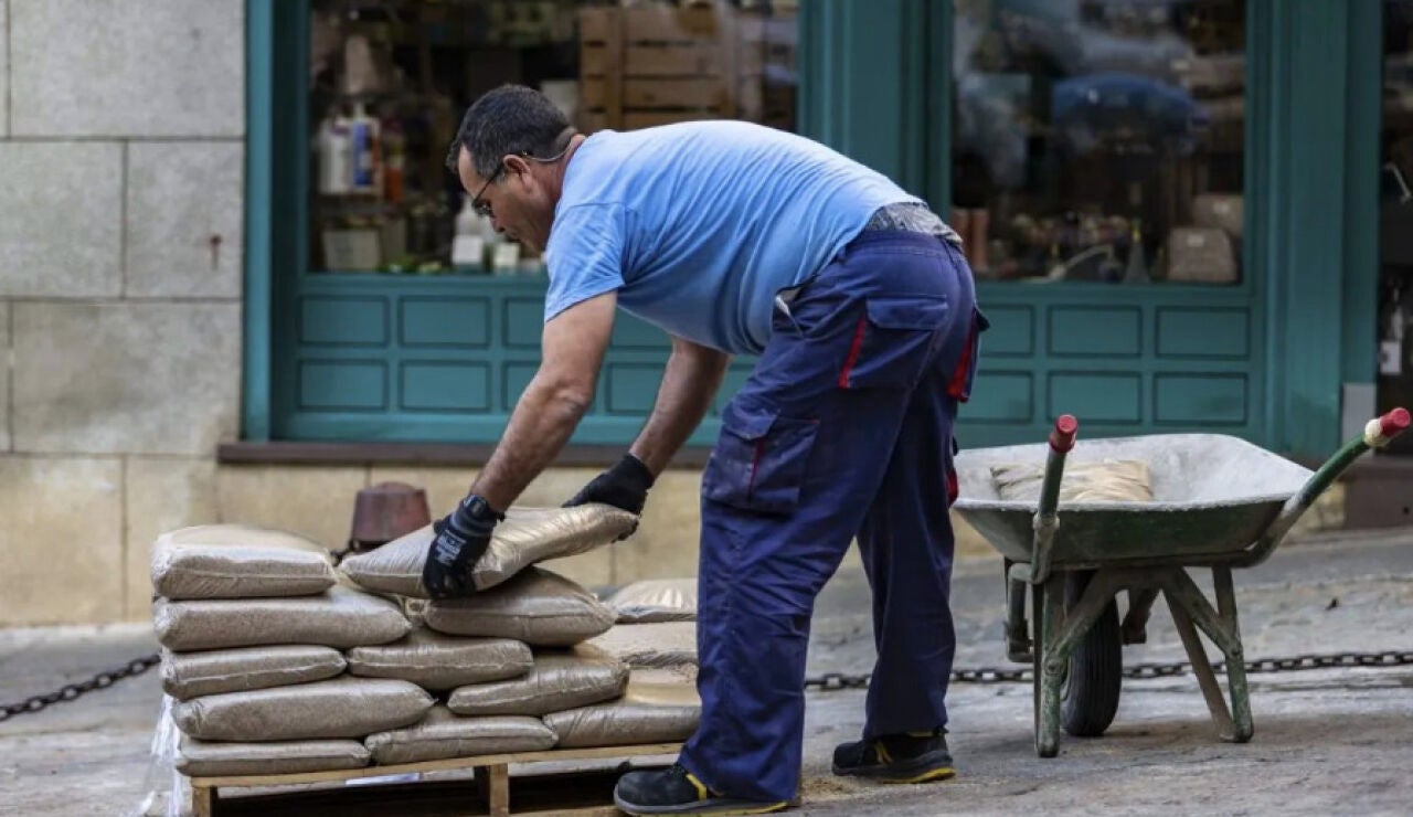 Alba&ntilde;il imagen de archivo
