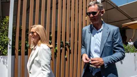 Iñaki Urdangarin y Ainhoa Armentia en el Condé de Godó Iñaki Urdangarin y Ainhoa Armentia en el Condé de Godó