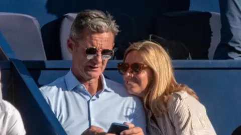 Iñaki Urdangarin y Ainhoa Armentia en el Condé de Godó Iñaki Urdangarin y Ainhoa Armentia en el Condé de Godó