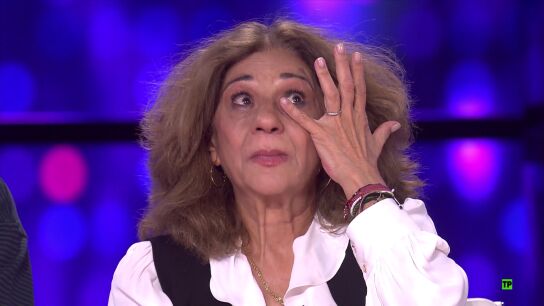 Las l&aacute;grimas de Lolita ante una imitaci&oacute;n: "Nunca te hab&iacute;a visto sentir una canci&oacute;n como hoy"