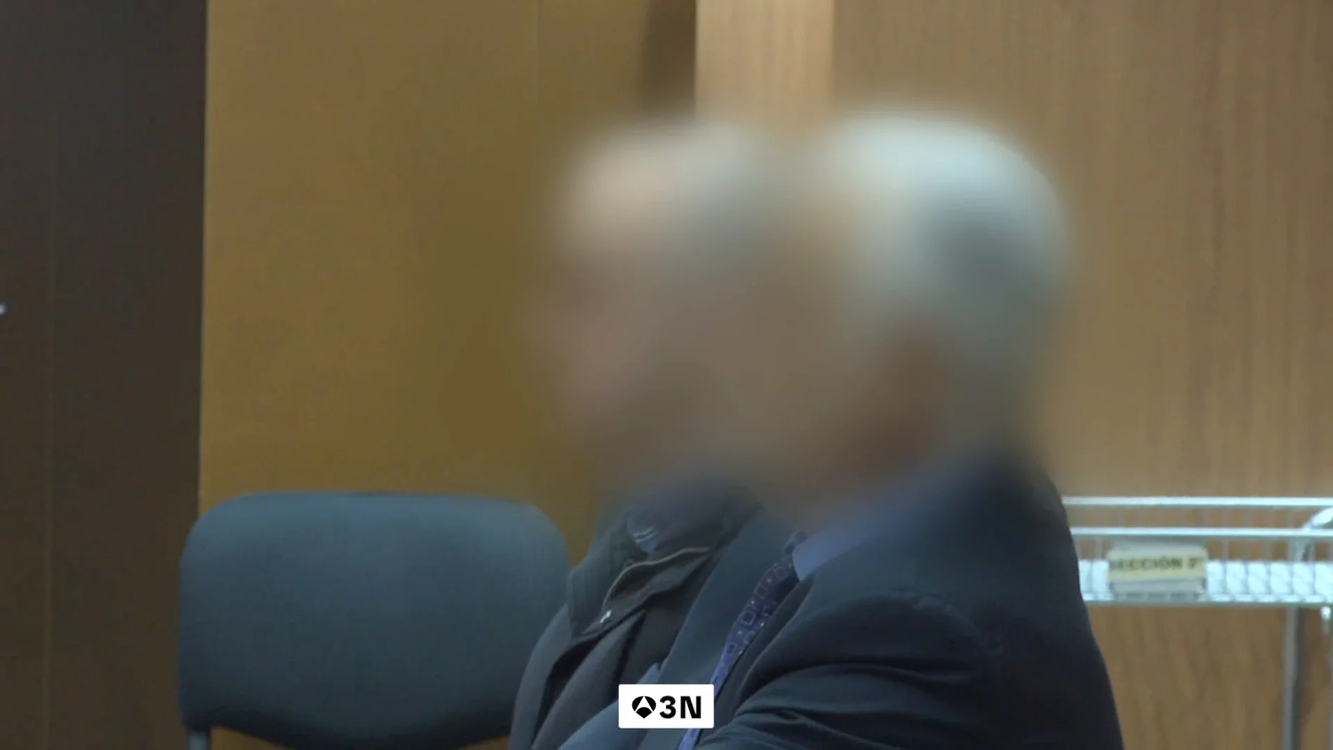 Juicio al lotero acusado de quedarse un boleto millonario Juicio al lotero acusado de quedarse un boleto millonario