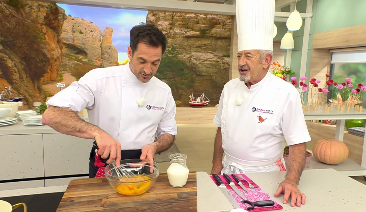 Karlos Arguiñano desvela cómo hacen la tarta de ciruelas de su restaurante: "Es la que más me gusta de todas"