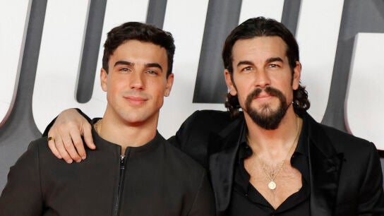 &Oacute;scar y Mario Casas en la presentaci&oacute;n de la pel&iacute;cula &Iacute;dolos