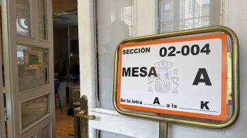 Mesa electoral, elecciones. Foto de archivo