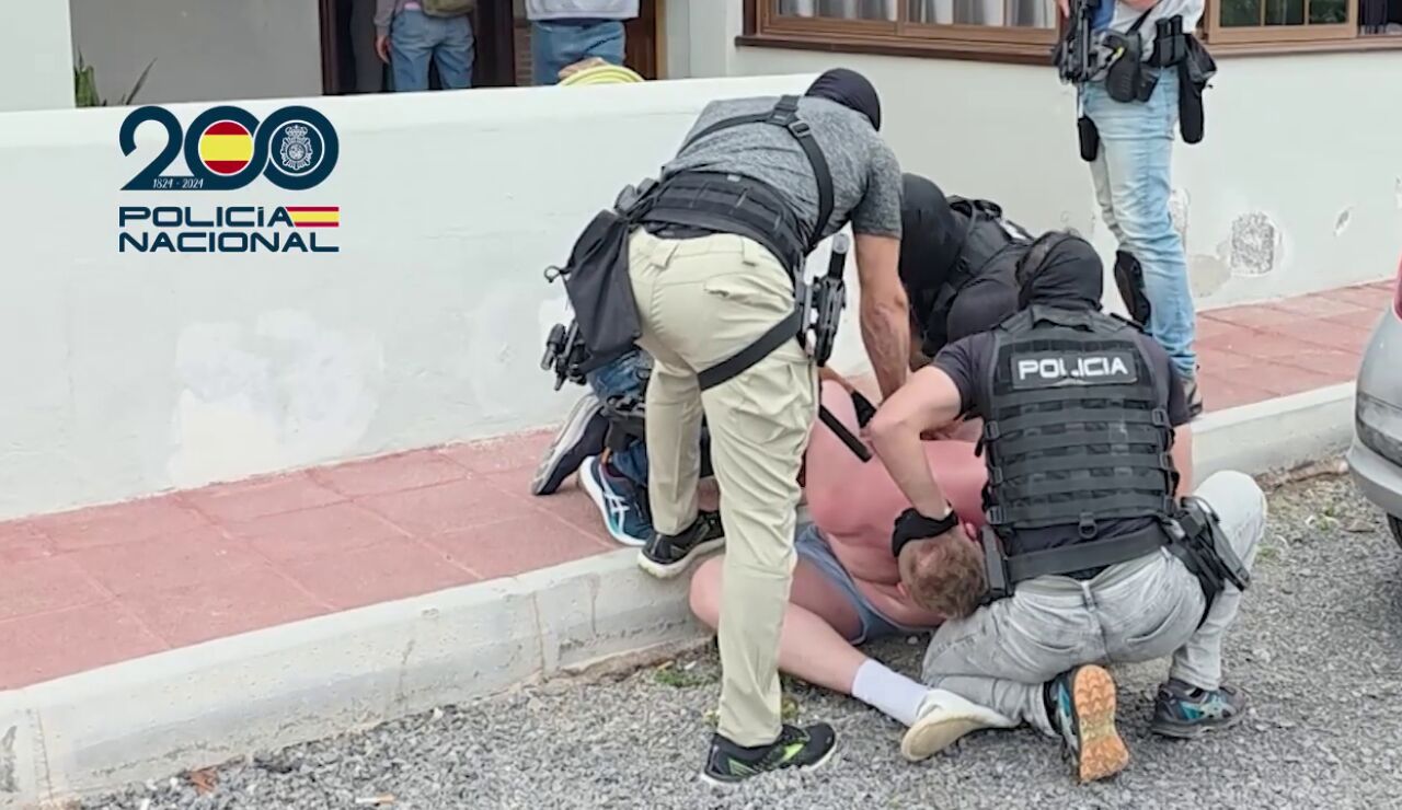 El momento de la detenci&oacute;n del fugitivo polaco condenado a 485 a&ntilde;os de c&aacute;rcel 