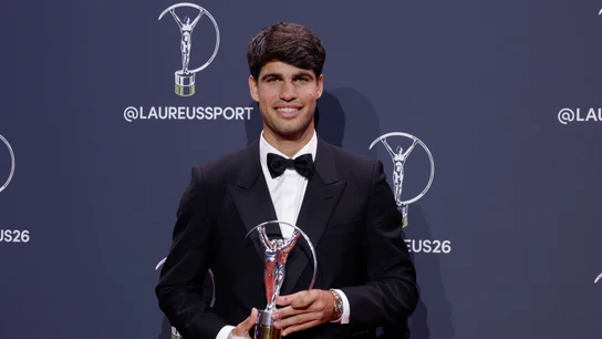 Carlos Alcaraz, con el galardón de mejor deportista del año en los Laureus Carlos Alcaraz, con el galardón de mejor deportista del año en los Laureus