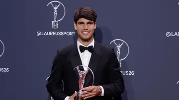Carlos Alcaraz, con el galardón de mejor deportista del año en los Laureus Carlos Alcaraz, con el galardón de mejor deportista del año en los Laureus