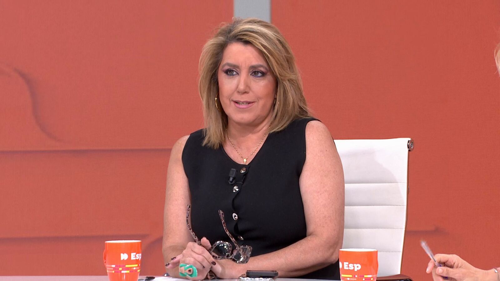 El incidente de Susana Díaz por las altas temperaturas en Sevilla: 