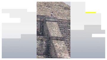 Se sube a la Pir&aacute;mide de la Luna y abre fuego