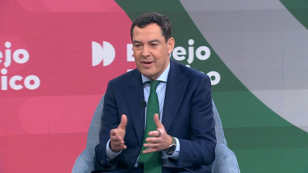 Moreno acusa a Sánchez de favorecer a Vox con la regularización de  migrantes en precampaña