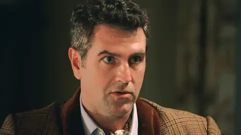 Darío, al límite, desvela a Marta la verdad sobre Fina Darío, al límite, desvela a Marta la verdad sobre Fina