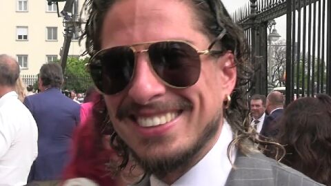 Kiki Morente ante las cámaras durante la Feria de Sevilla