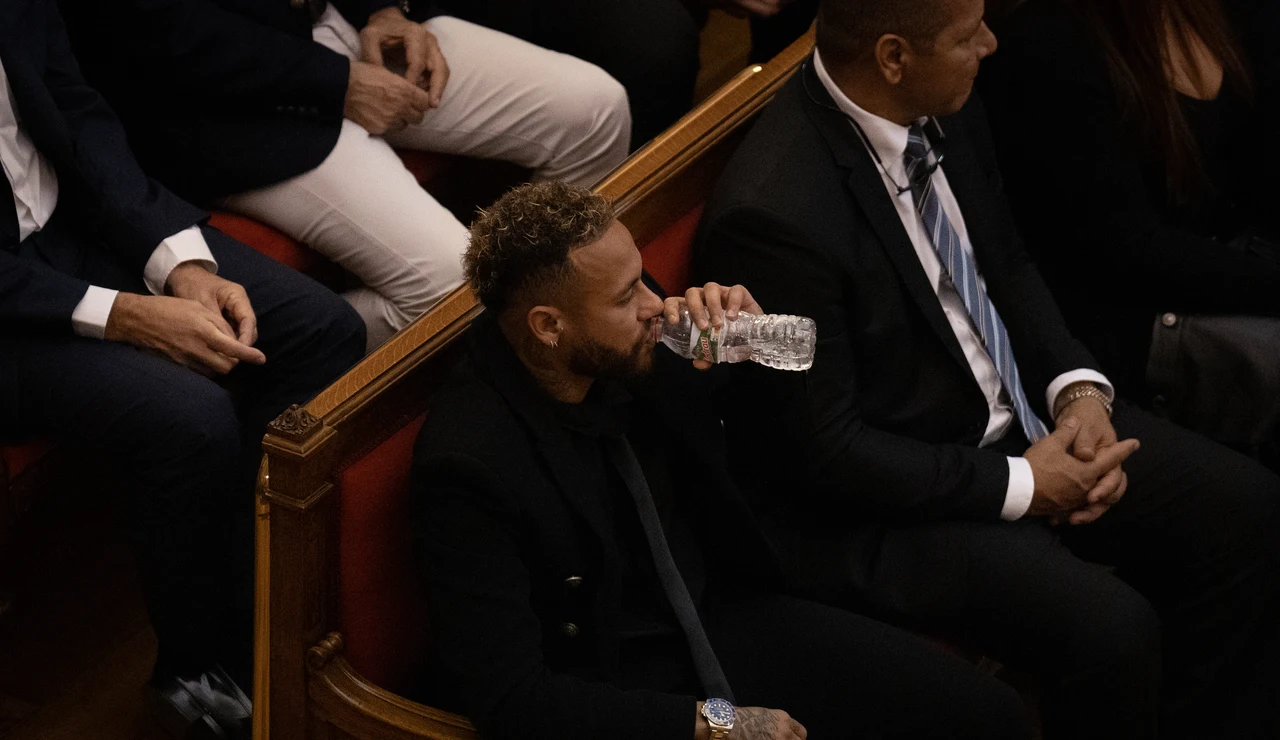 Neymar durante el juicio en la Audiencia de Barcelona, el pasado 17 de octubre de 2022