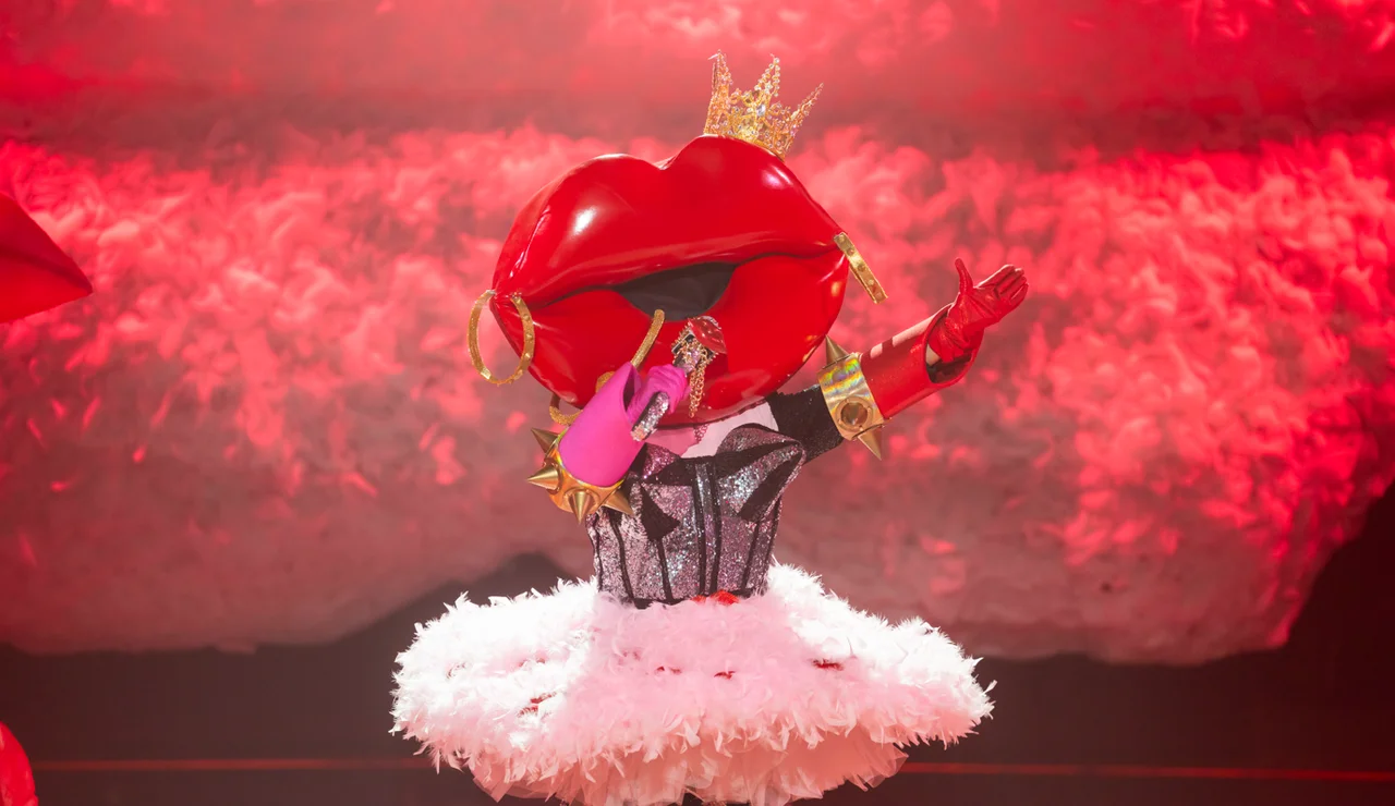 El fuego rodea a Labios y desata la locura en Mask Singer con ‘Titanium’