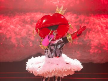 El fuego rodea a Labios y desata la locura en Mask Singer con &lsquo;Titanium&rsquo;