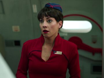 El joven no comprende por qu&eacute; su prometida todav&iacute;a no les ha contado a sus padres que se casan 