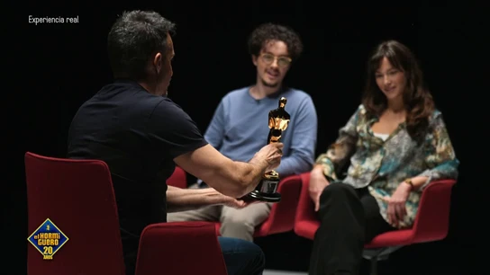 La lección magistral de Alejandro Amenábar a dos estudiantes de cine: así describe "el sueño de Hollywood" La lección magistral de Alejandro Amenábar a dos estudiantes de cine: así describe "el sueño de Hollywood"
