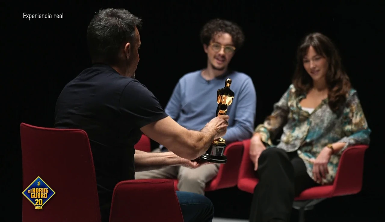 La lección magistral de Alejandro Amenábar a dos estudiantes de cine: así describe "el sueño de Hollywood"