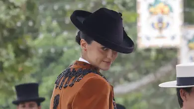 Victoria Federica y Tana Rivera acaparan todas las miradas en la Feria de Abril: a caballo en el Real y con traje cordobés Victoria Federica y Tana Rivera acaparan todas las miradas en la Feria de Abril: a caballo en el Real y con traje cordobés