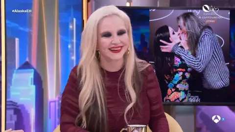 La declaración de amor de Alaska a Mario Vaquerizo que demuestra que sigue enamorada La declaración de amor de Alaska a Mario Vaquerizo que demuestra que sigue enamorada
