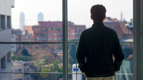 Logran frenar el s&iacute;ndrome de Tourette grave mediante electrodos en el cerebro: "Los tics empezaron a disminuir